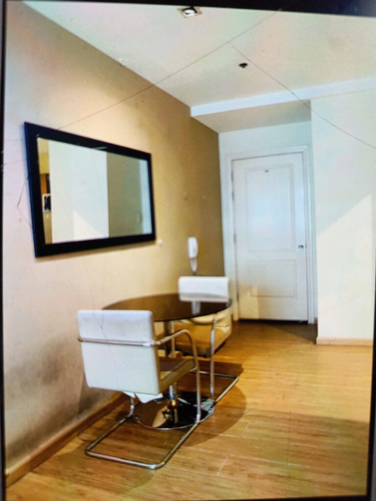 4 dining area
